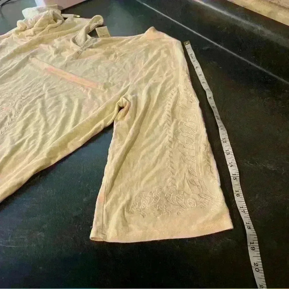 Forgotten Grace Womens Top Cream/ Off White Embroidered Plus Sz XL Soft Flowy - Picture 5 of 9